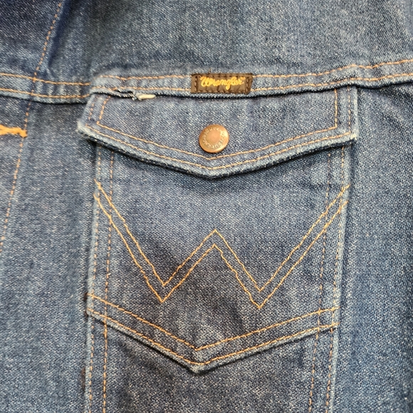 Wrangler Men's Cowboy Cut Blue Denim Jacket, Size LT - Picture 4 of 9